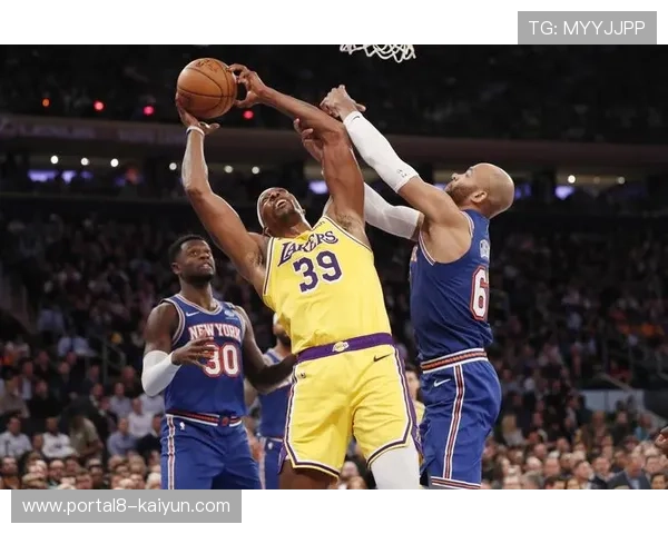 湖人100-112客场不敌尼克斯